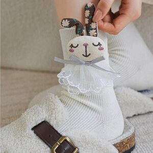 New beige ribbed cotton socks with detachable rabbit